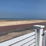 De La Plage, Front De Mer, Juno 펜션 *