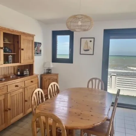 De La Plage, Front De Mer, Juno * Bernières-sur-Mer