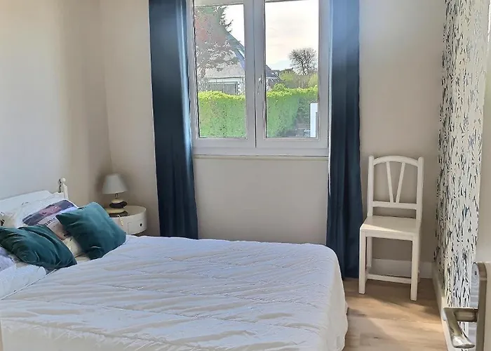 De La Plage, Front De Mer, Juno * Bernieres-sur-Mer